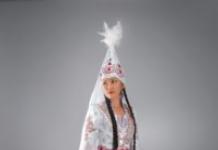 Kazakh national dresses in modern style